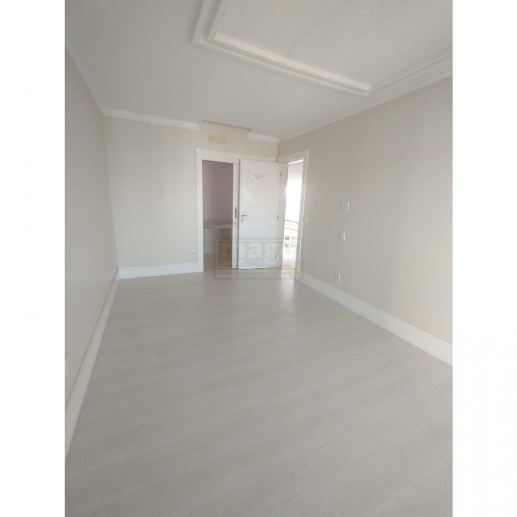 UM ALTO PADRÃO PARA MOBILIAR E DECORAR! PERTINHO DO MAR!