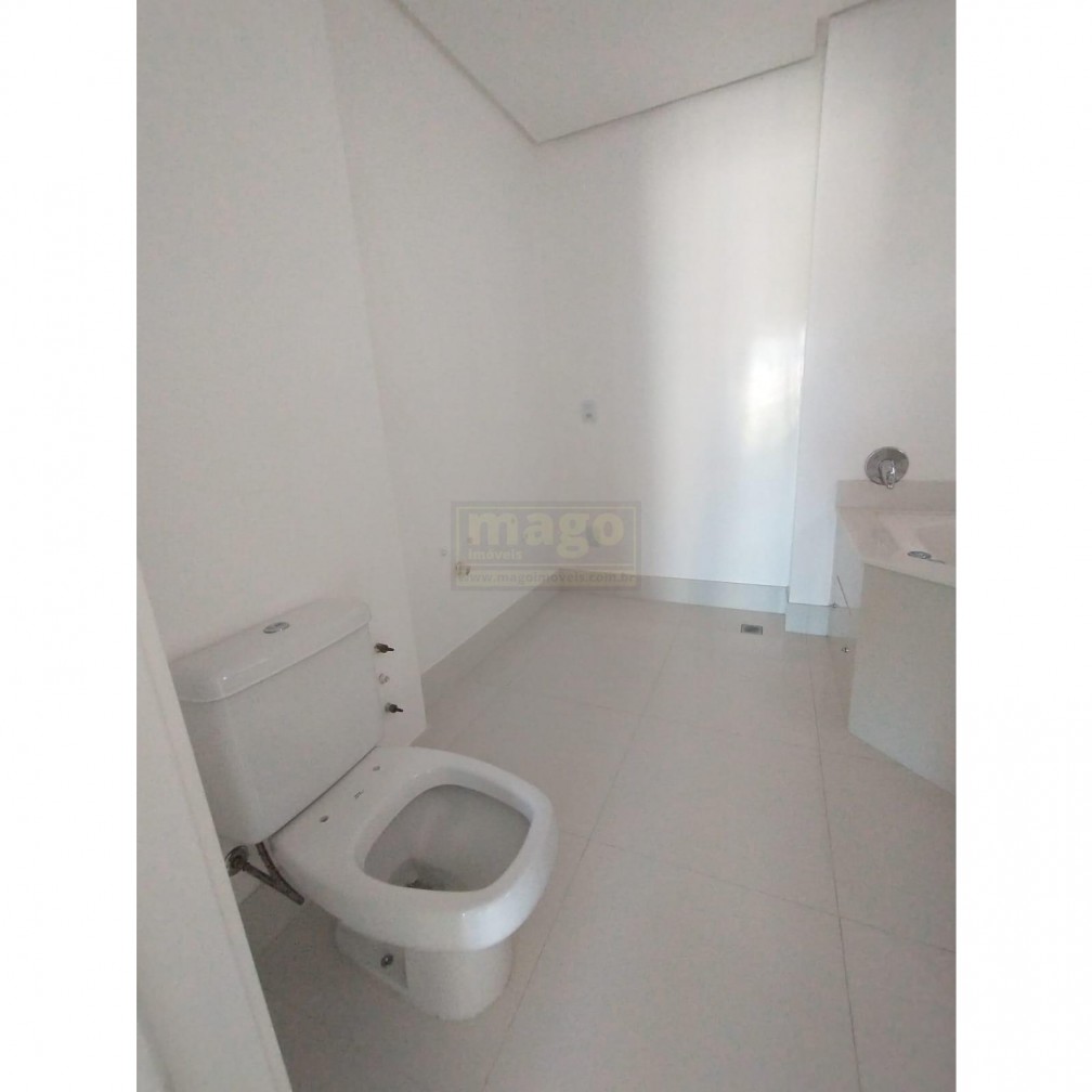 DUPLEX ALTO PADRÃO PARA VOCÊ QUE PROCURA ESPAÇO E LUXO PARA MORAR!