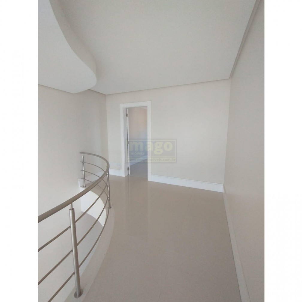 DUPLEX ALTO PADRÃO PARA VOCÊ QUE PROCURA ESPAÇO E LUXO PARA MORAR!