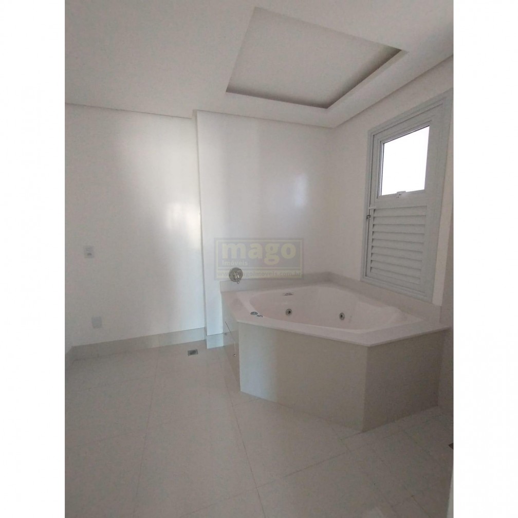 DUPLEX ALTO PADRÃO PARA VOCÊ QUE PROCURA ESPAÇO E LUXO PARA MORAR!