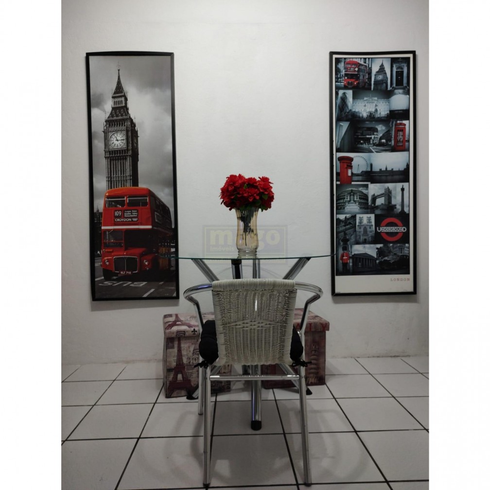 Casa em condominio á venda 