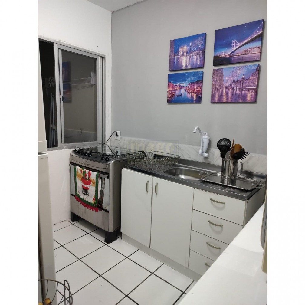 Casa em condominio á venda 