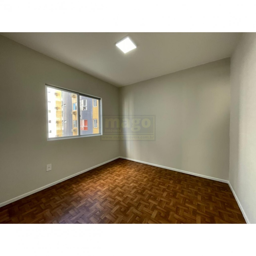 Apartamento Novo no Centro de Balneário Camboriú para Venda