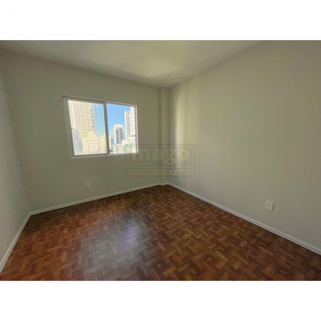 Apartamento Novo no Centro de Balneário Camboriú para Venda