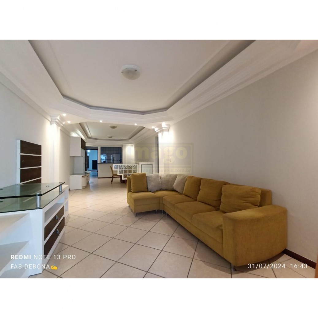 Apartamento 3 quartos para Venda no bairro Meia Praia em Itapema