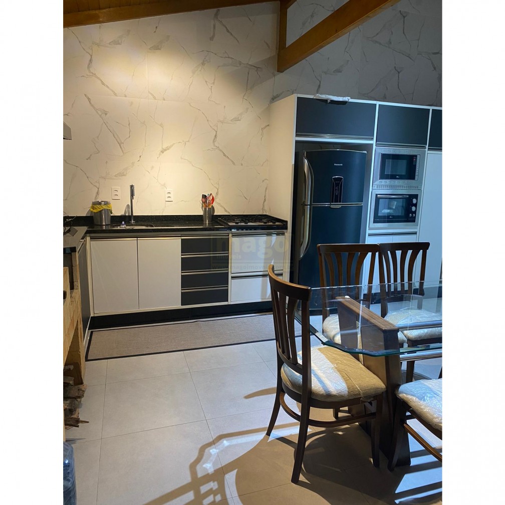 Casa para Venda no Bairro São Francisco em Camboriú