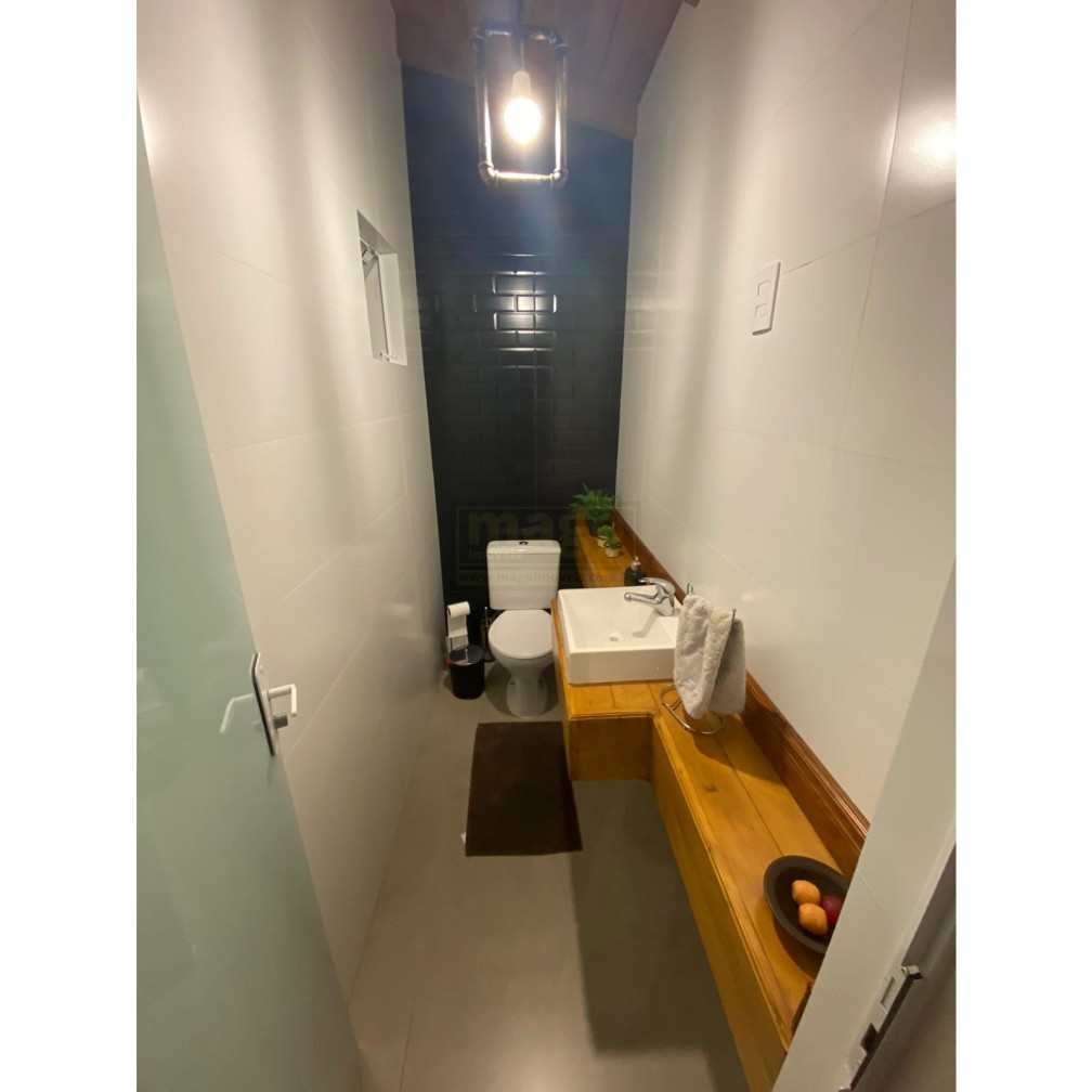 Casa para Venda no Bairro São Francisco em Camboriú