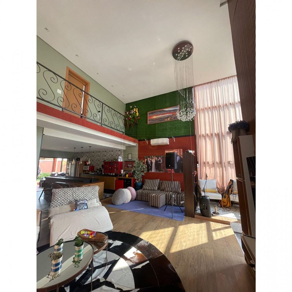 Casa 3 quartos para Venda no bairro Santa Regina em Camboriú