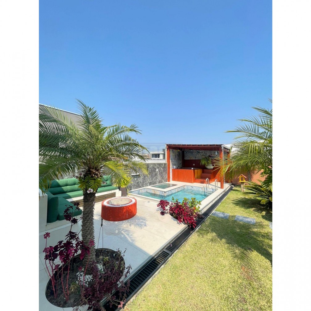 Casa 3 quartos para Venda no bairro Santa Regina em Camboriú
