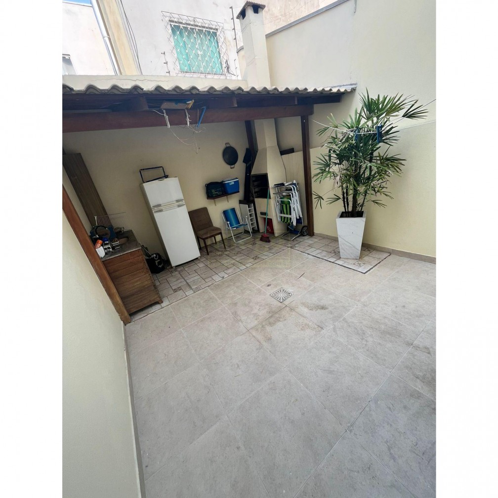 Casa 2 suítes para Venda no bairro Santa Regina em Camboriú