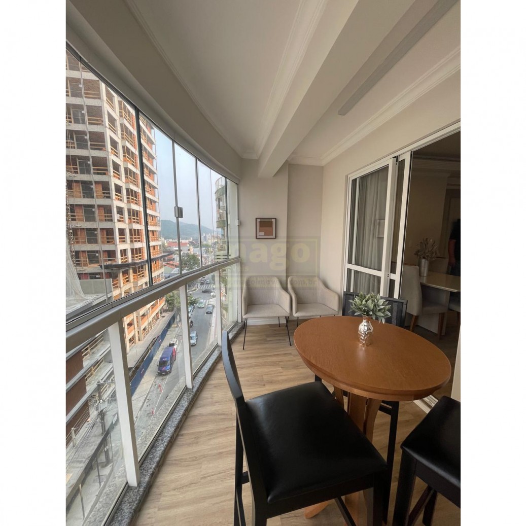 Apartamento 3 quartos para Venda no bairro Centro em Balneário Camboriú