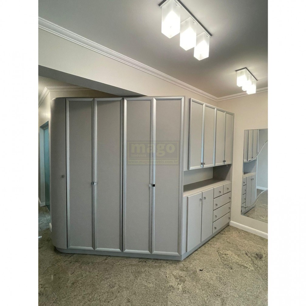 Apartamento 3 suítes para Locação Anual no bairro Centro em Balneário Camboriú