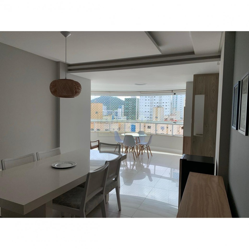 Apartamento 3 suítes para Venda no bairro Centro em Balneário Camboriú