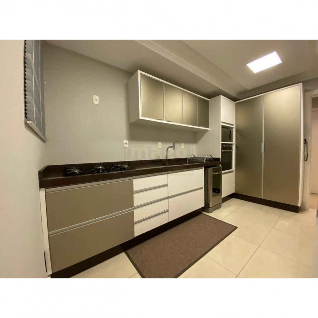 Apartamento 3 suítes para Venda no bairro Centro em Balneário Camboriú