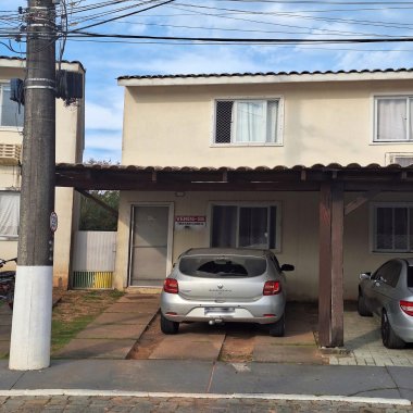 Sobrado 2 quartos para Venda no bairro Cedros em Camboriú