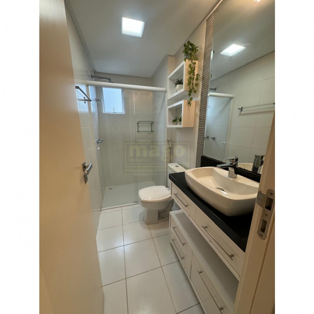 Apartamento mobiliado e decorado com suíte para venda 