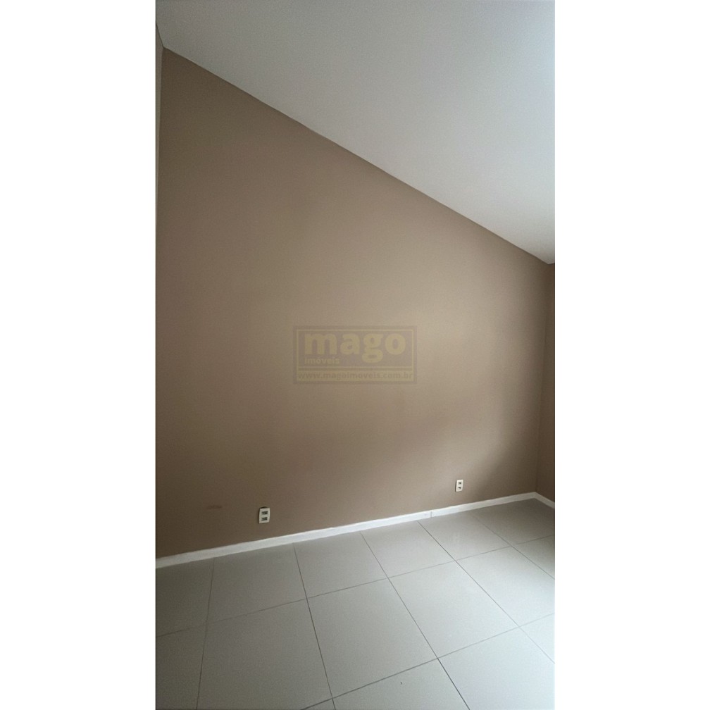 Casa 2 quartos para Locação Anual