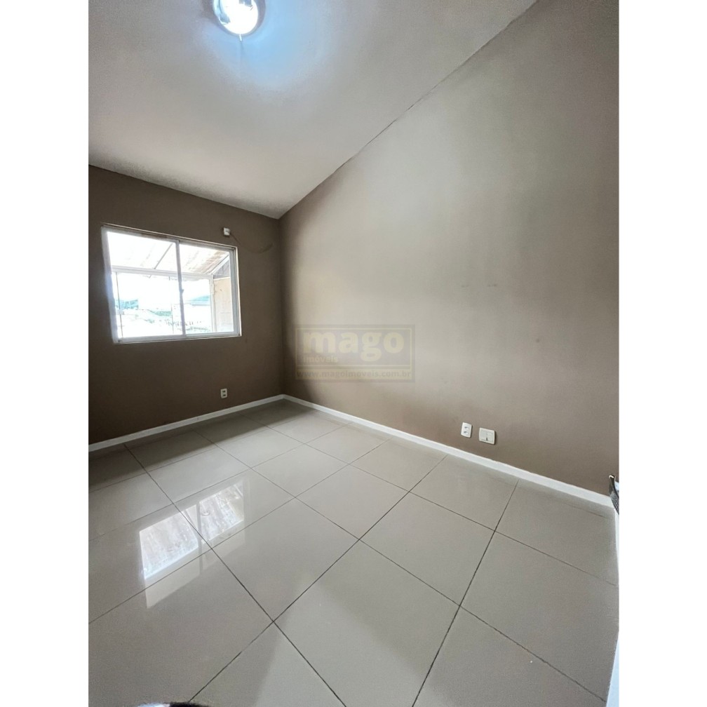 Casa 2 quartos para Locação Anual