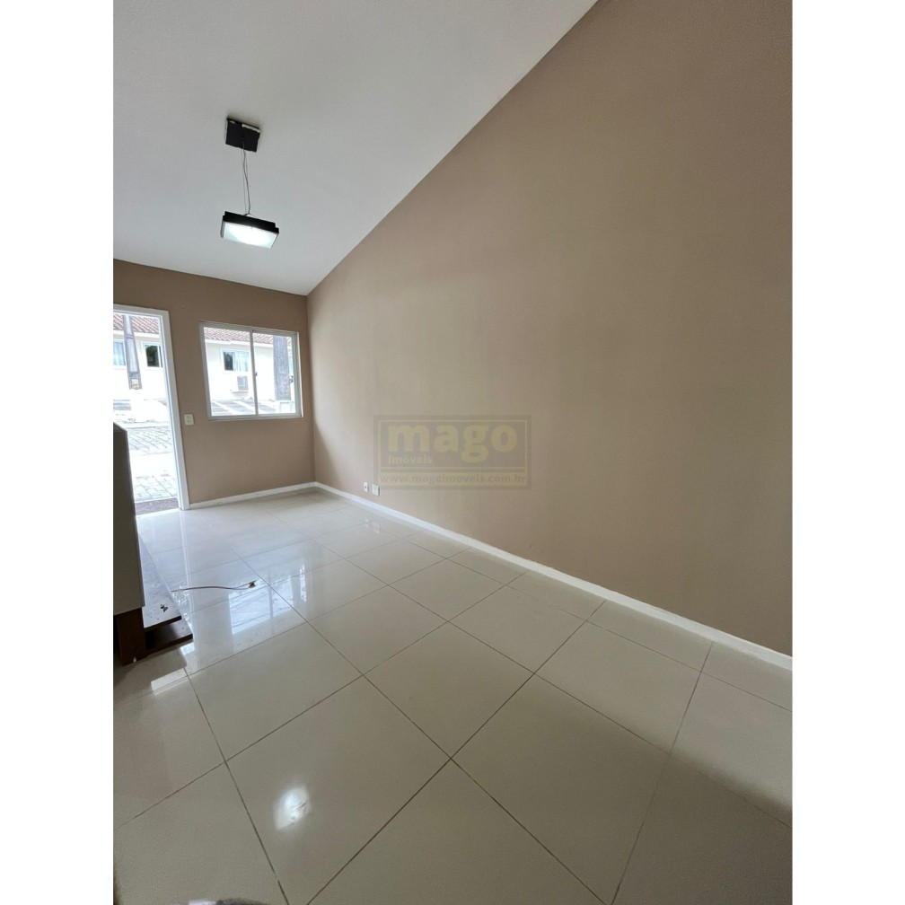 Casa 2 quartos para Locação Anual