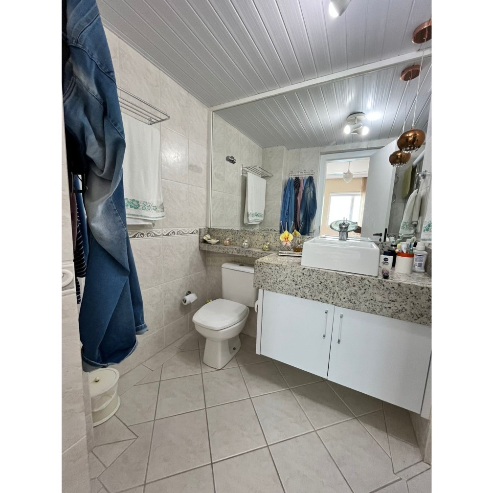 Apartamento 2 quartos para Venda no bairro Centro em Balneário Camboriú