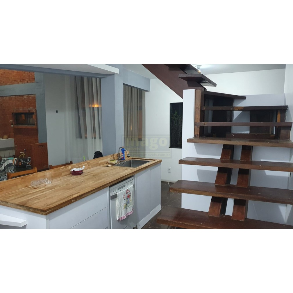 Casa 4 quartos para Venda