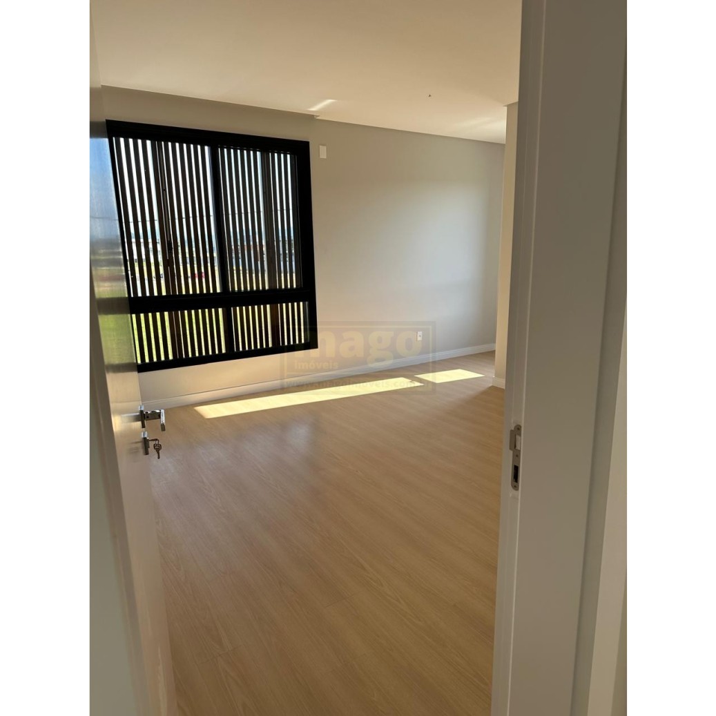 Casa 4 suítes para Venda no bairro Santa Regina em Camboriú
