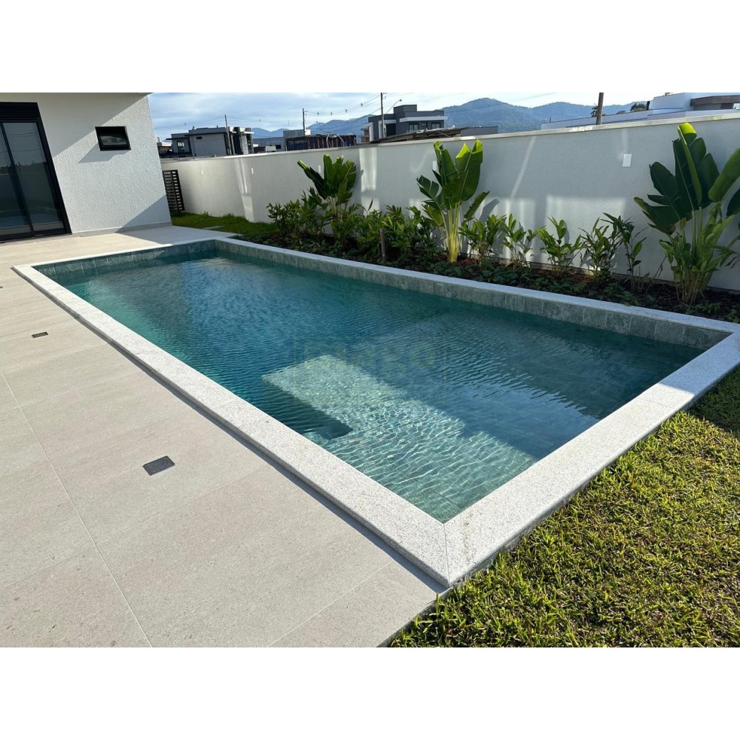 Casa 4 suítes para Venda no bairro Santa Regina em Camboriú