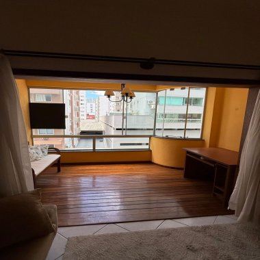 Apartamento na Barra Norte para venda