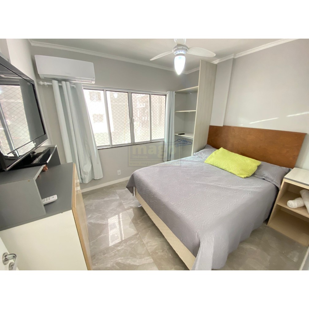 Apartamento com 02 dormitórios + 01 suíte à venda na Av Brasil em Balneário Camboriú