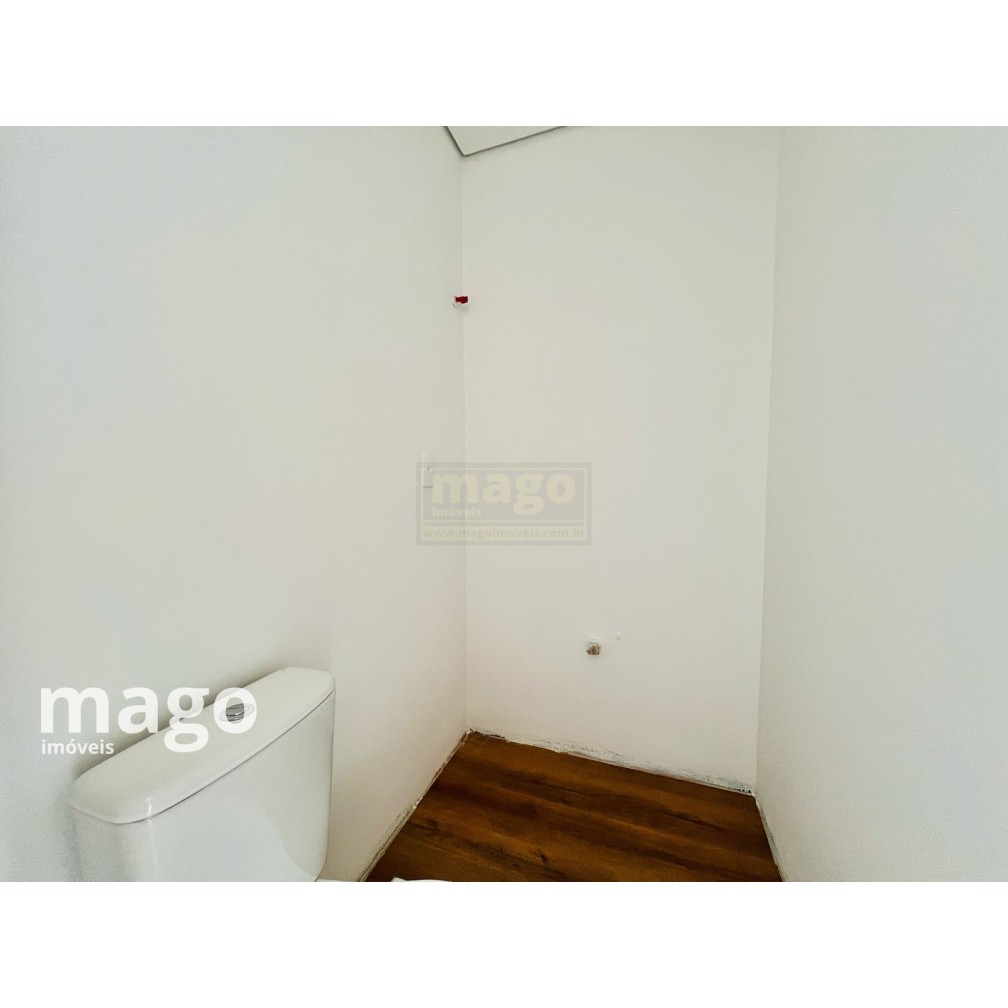 Apartamento para venda na Praia Brava com duas vagas de garagem