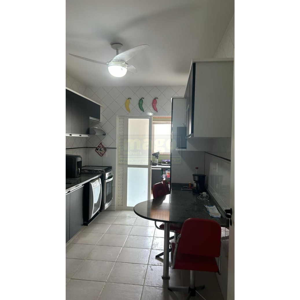 Apartamento 3 quartos para Venda no bairro Centro em Balneário Camboriú