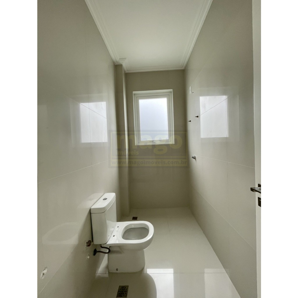 Triplex Frente Mar com 7 suítes em Balneário Camboriú