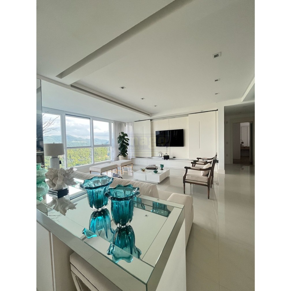 Apartamento 3 suítes para Venda no bairro Barra Sul em Balneário Camboriú