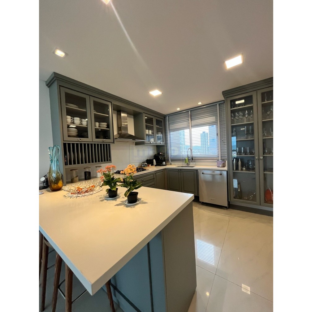Apartamento 3 suítes para Venda no bairro Barra Sul em Balneário Camboriú