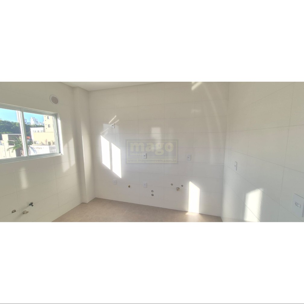 Apartamento 2 quartos para Venda no bairro Nações em Balneário Camboriú