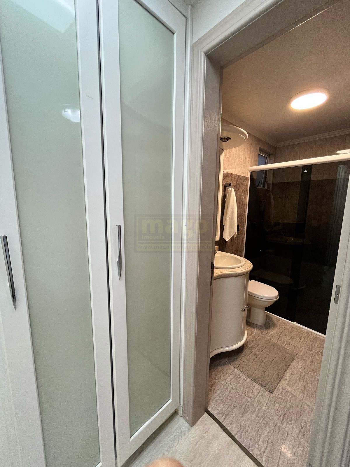 Apartamento 3 suítes para venda no bairro Barra Sul em Balneário Camboriú