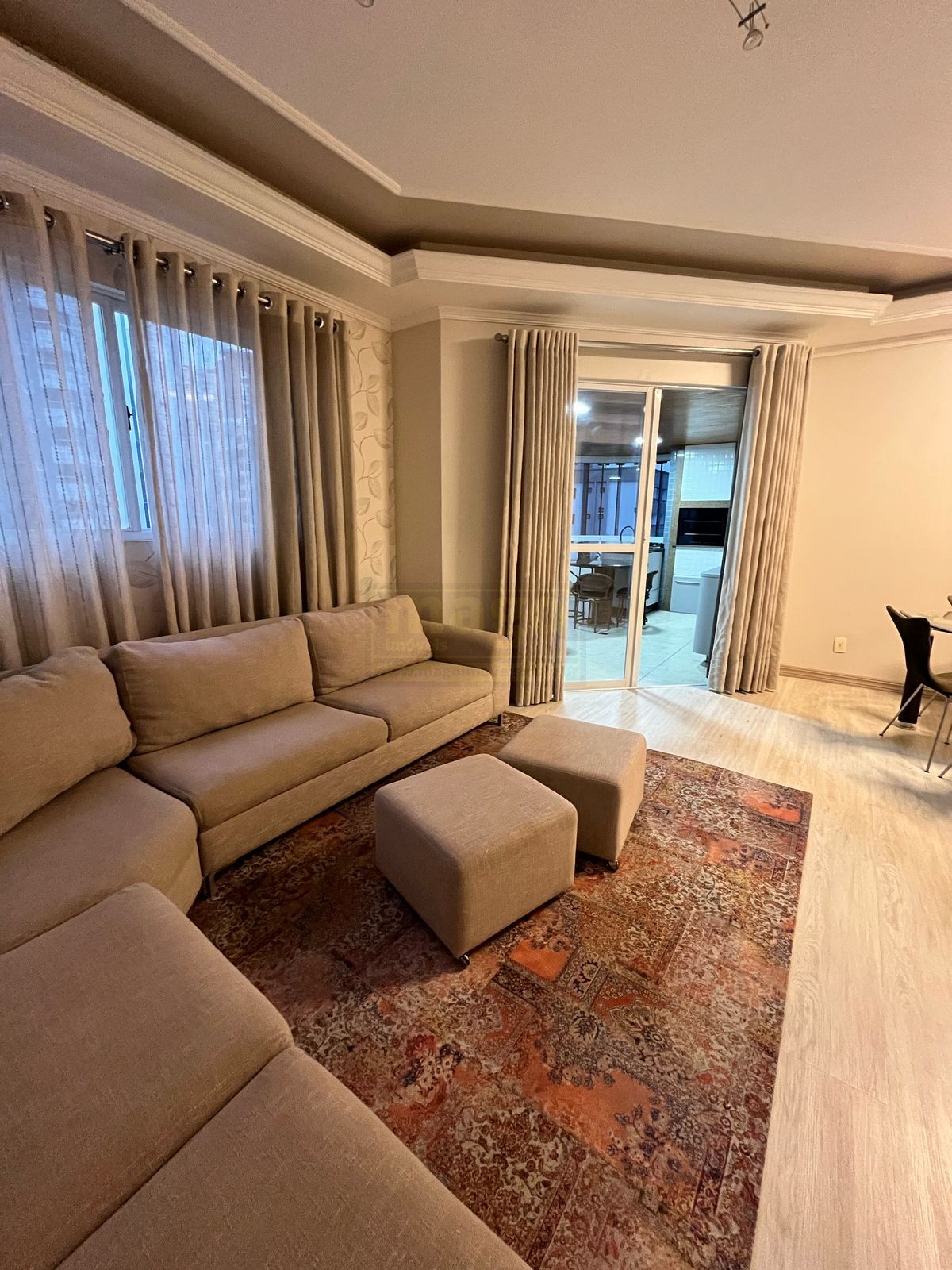 Apartamento 3 suítes para venda no bairro Barra Sul em Balneário Camboriú