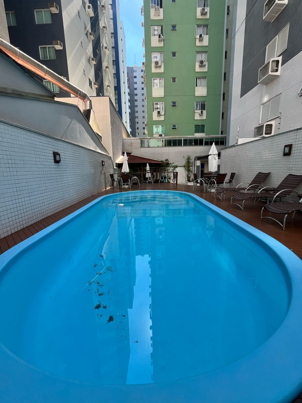 Apartamento 3 suítes para venda no bairro Barra Sul em Balneário Camboriú