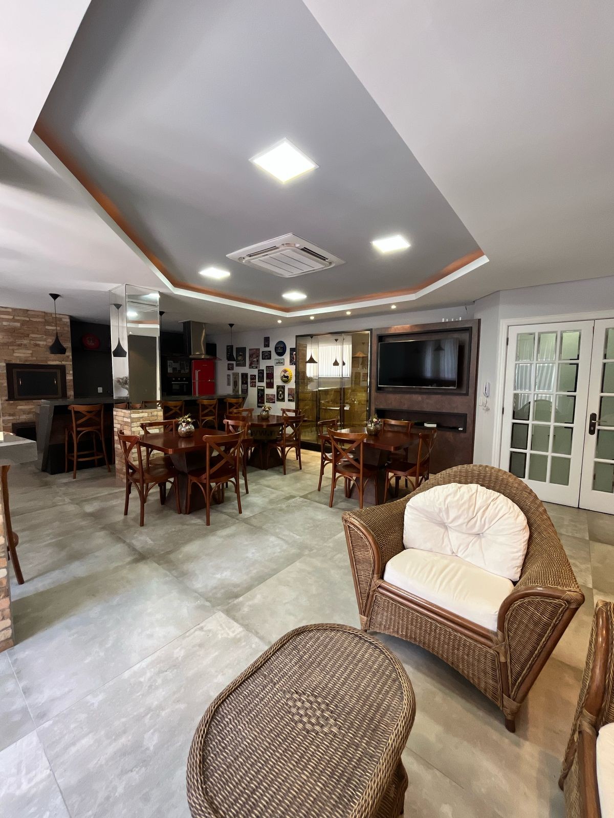 Apartamento 3 suítes para venda no bairro Barra Sul em Balneário Camboriú