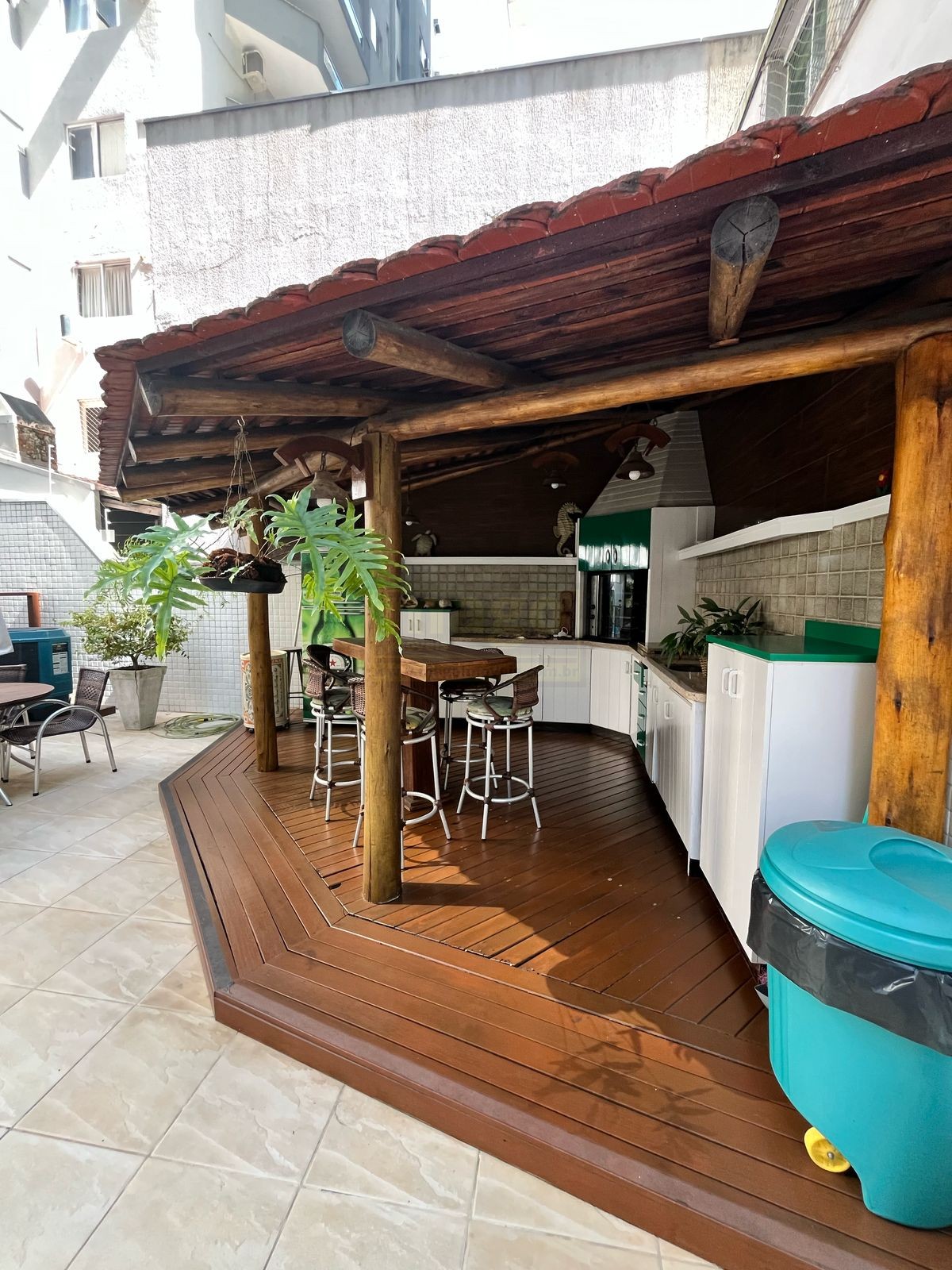 Apartamento 3 suítes para venda no bairro Barra Sul em Balneário Camboriú