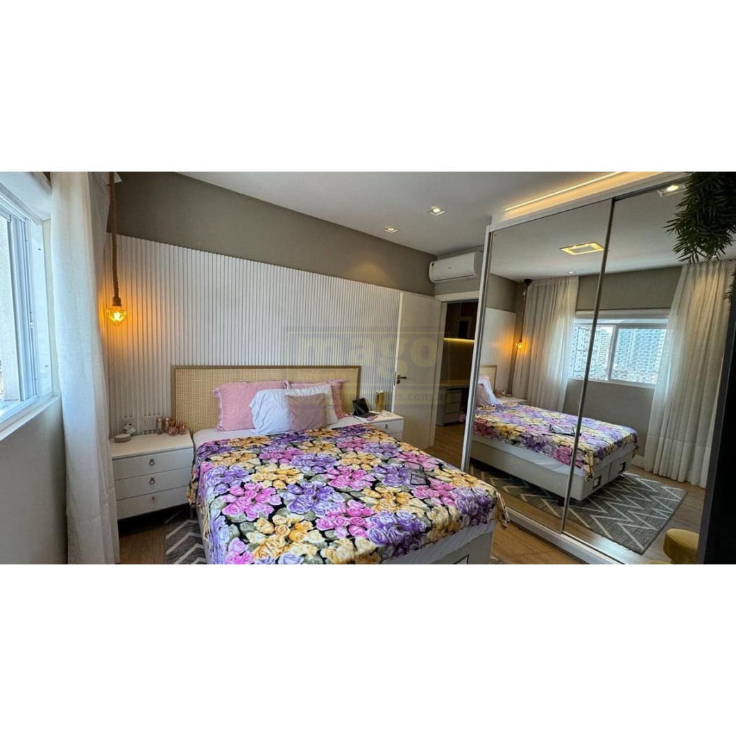 Apartamento para Venda no bairro Meia Praia em Itapema