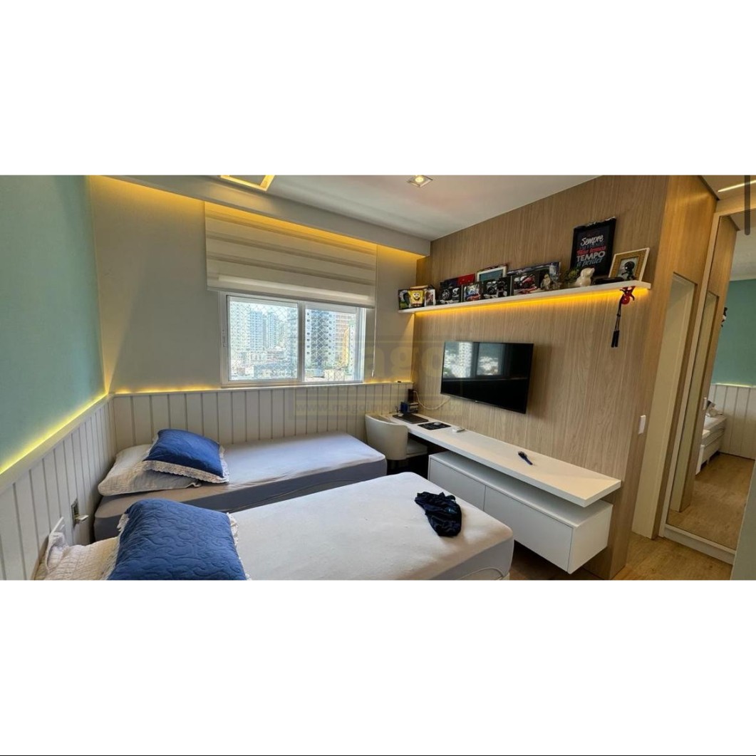 Apartamento para Venda no bairro Meia Praia em Itapema