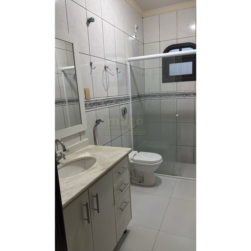 Casa 3 quartos para Locação Anual no bairro Centro em Camboriú