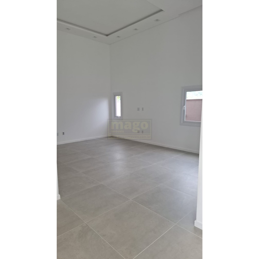 Casa 3 suítes para Venda