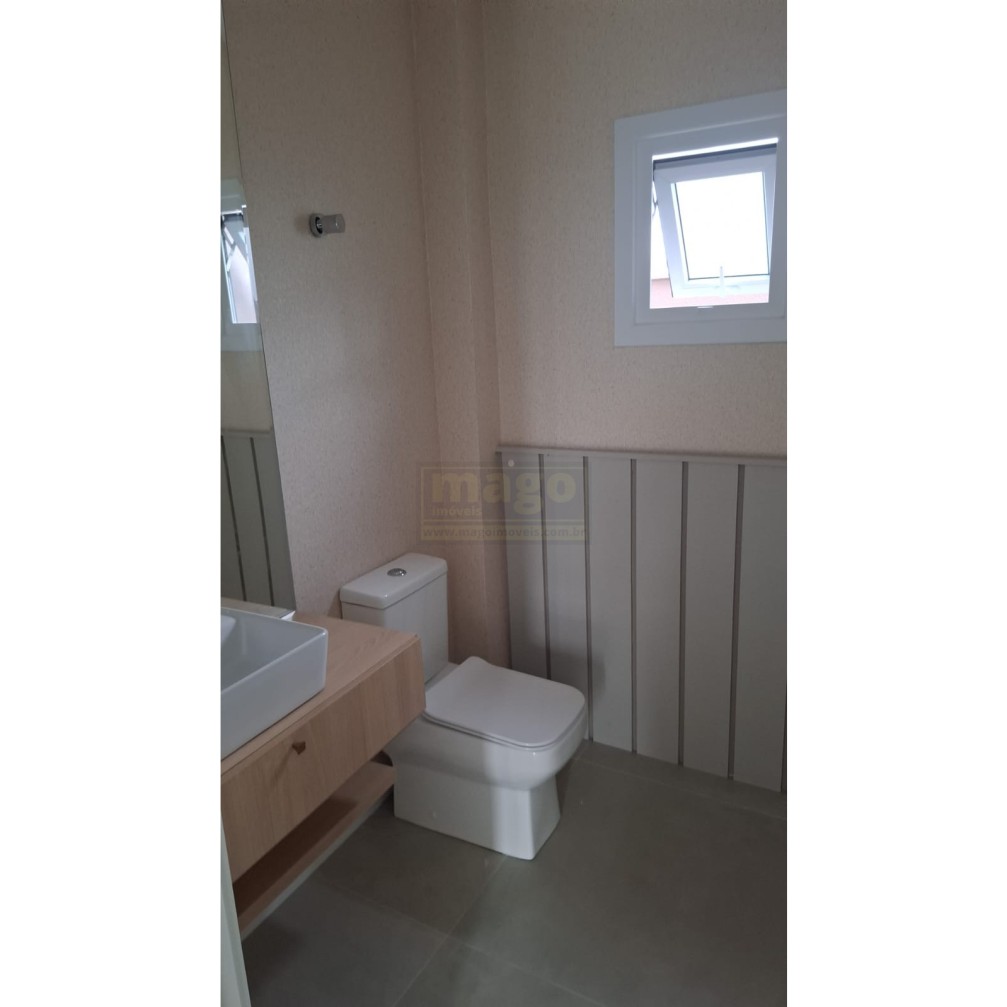 Casa 3 suítes para Venda