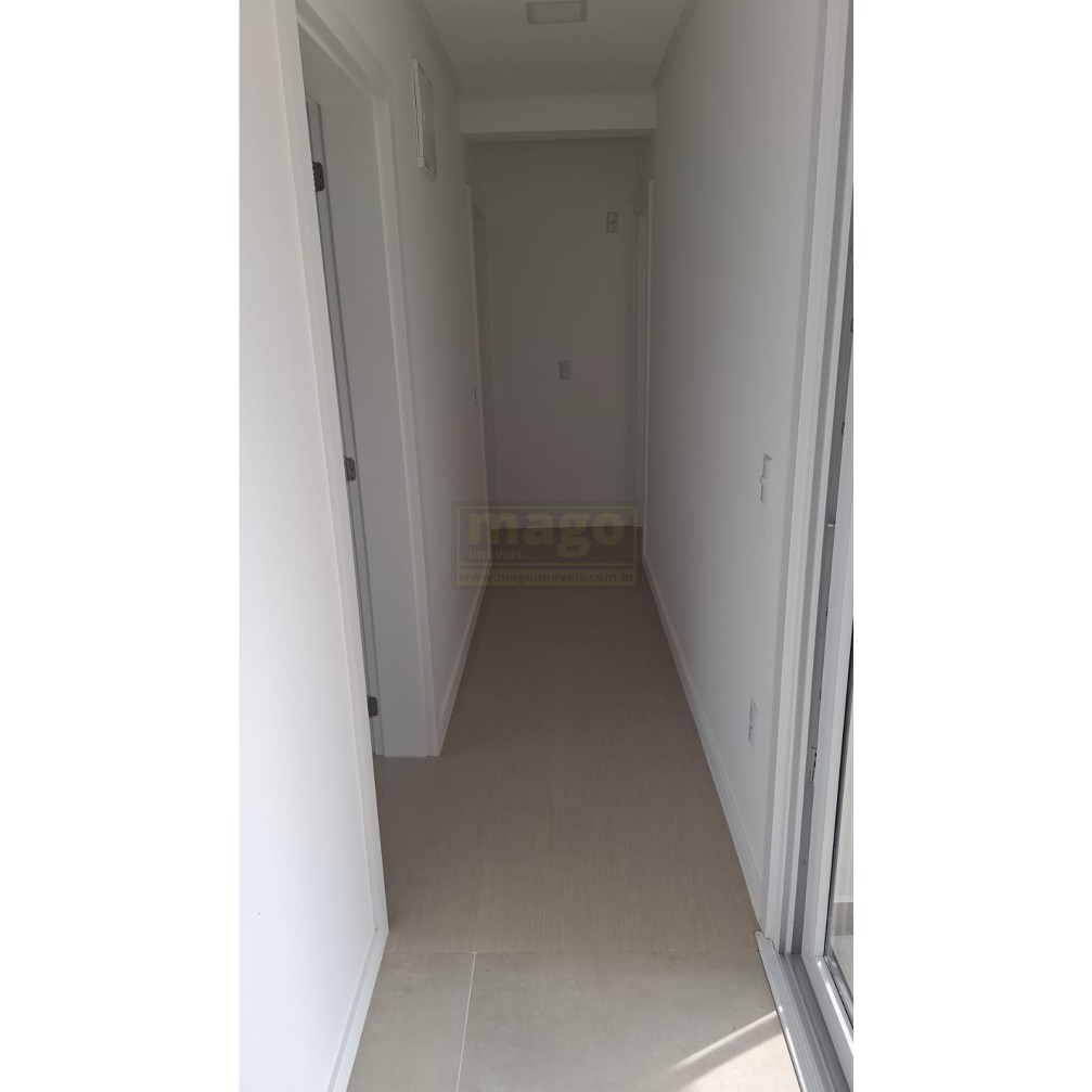 Casa 3 suítes para Venda