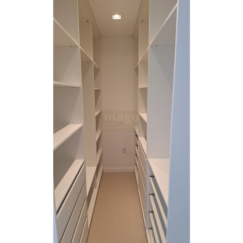 Casa 3 suítes para Venda