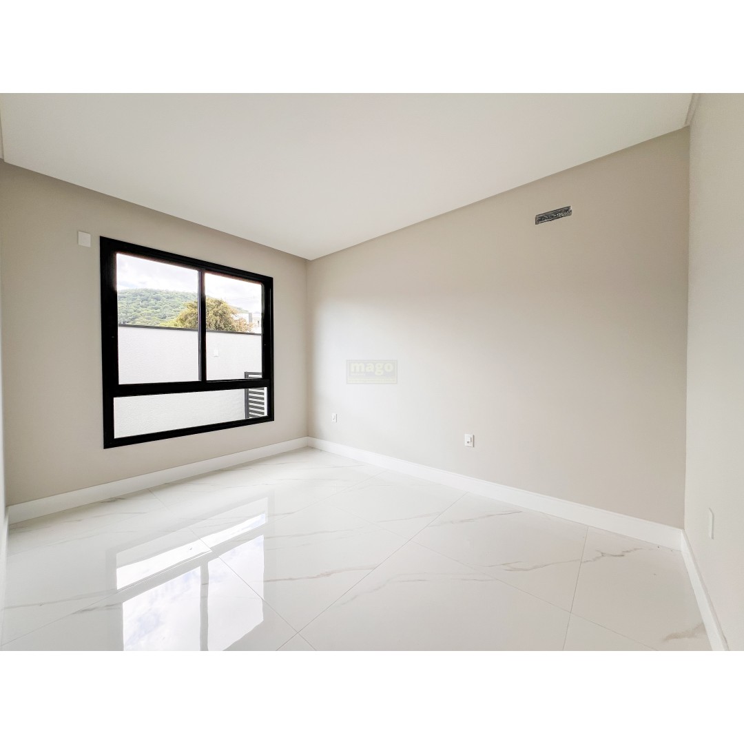 Casa 4 suítes para Venda no bairro Santa Regina em Camboriú