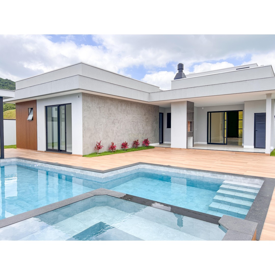 Casa 4 suítes para Venda no bairro Santa Regina em Camboriú