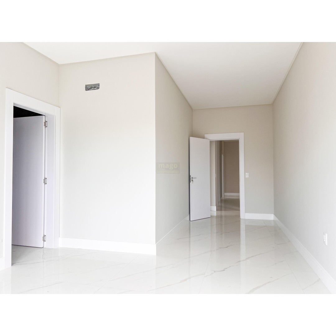 Casa 4 suítes para Venda no bairro Santa Regina em Camboriú